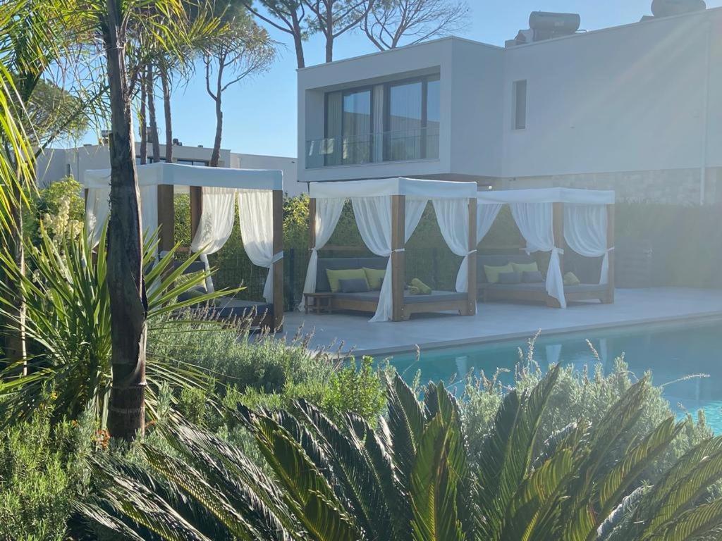 Rosemarine Villas Durrës Exterior foto